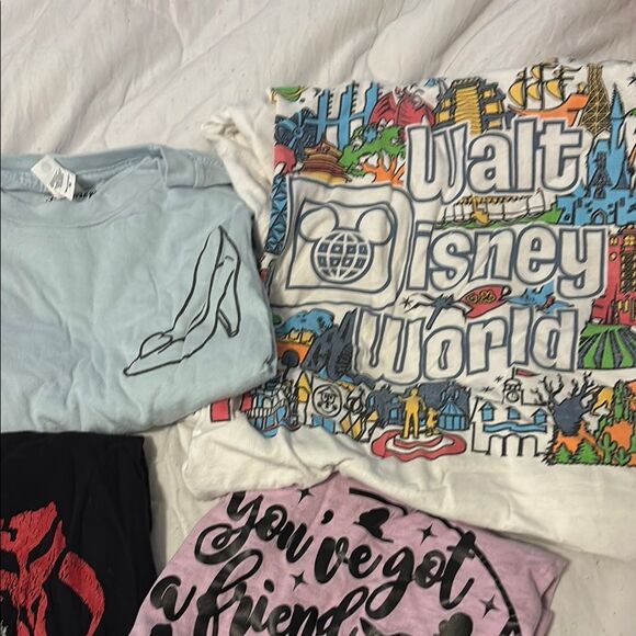 8 Disney Assorted Graphic T-Shirts harkness Grogu Toy Story Princess Cinderella - Picture 5 of 10